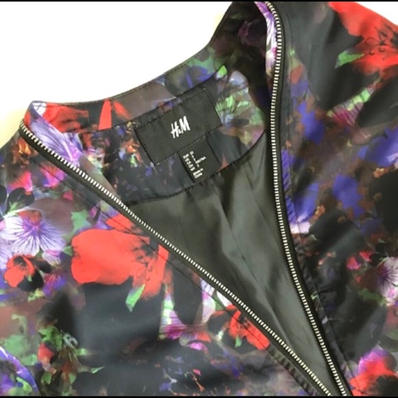 H&M Bomber Jacket Small - Picture 4 of 4